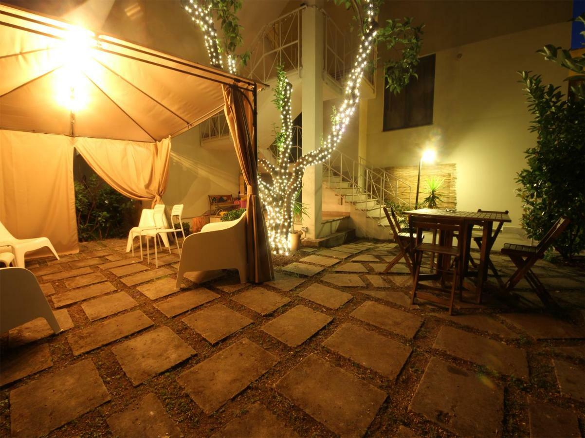 Hotel Dimora Nettare Brindisi Zewnętrze zdjęcie